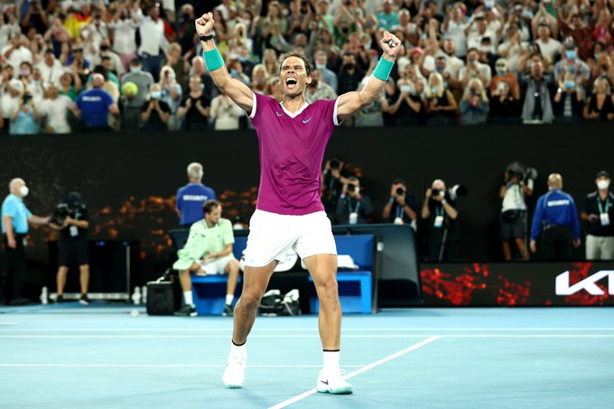 Rafa Nadal, vizibil emoționat după triumful de la Australian Open. Prima reacție a campionului spaniol