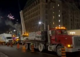 Convoi de sute de camioane la Ottawa. Șoferii sunt furioși pe regulile antiCovid