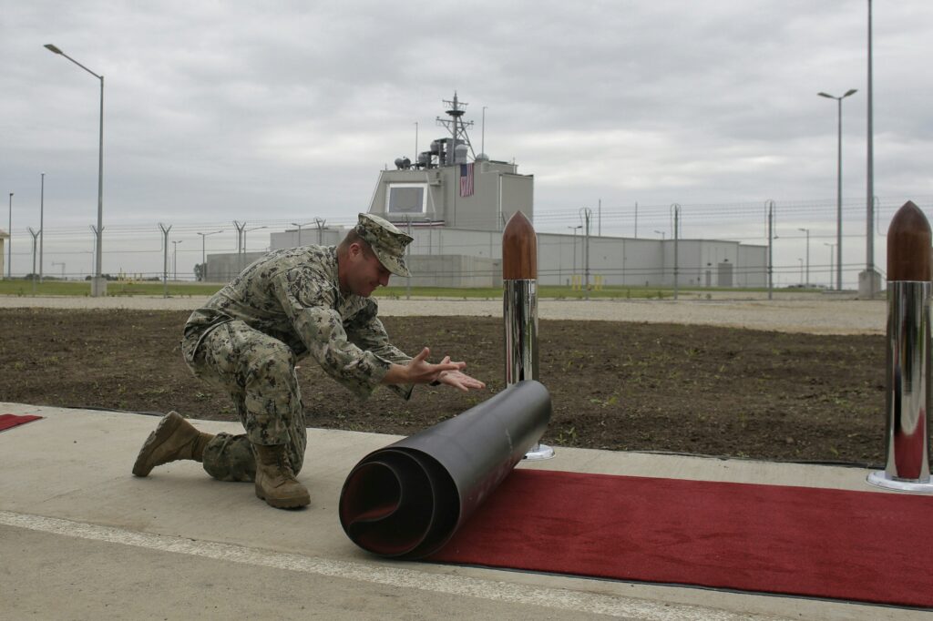 Autoritățile dau asigurări: Nu există o amenințare militară la adresa României. Rolul bazei de la Deveselu