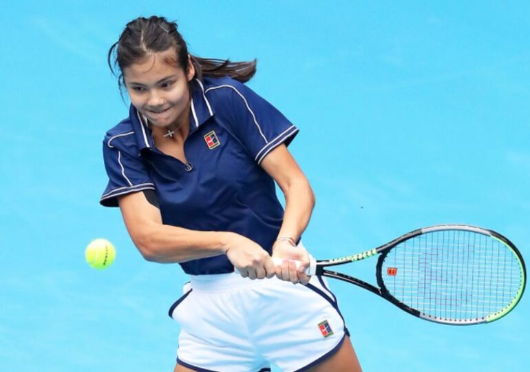Emma Răducanu, eliminată în turul 2 de la Australian Open: Ratează din nou un duel cu Simona Halep