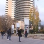 Un bărbat s-a aruncat de la etajul 20 al Intercontinentalului