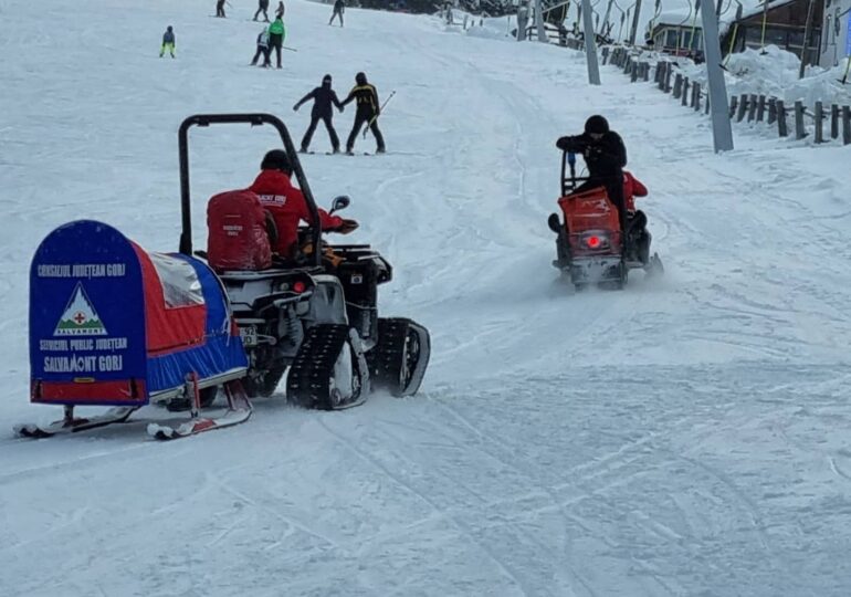 Sezonul de iarnă a debutat ”în forță”, cu un număr îngrijorător de mare de accidente pe munte. 9 sfaturi de la Salvamont