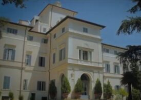 Imagini din spectaculoasa vilă italiană scoasă la vânzare cu 471 de milioane de euro (Video)