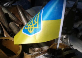 Civilii ucraineni strâng milioane de dolari pe an pentru a-şi ajuta armata - cât de mare e diferența față de armata Rusiei