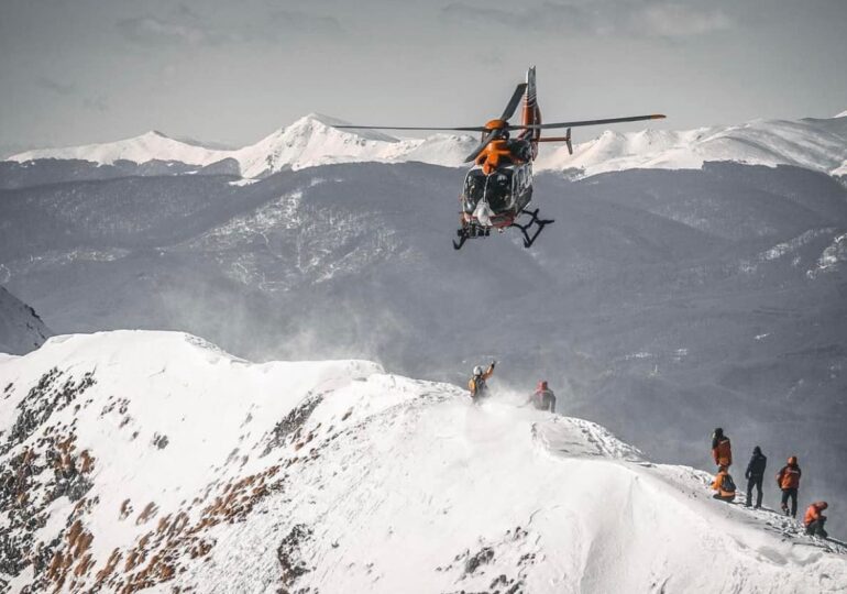 Trupul alpinistei care a murit în Bucegi a fost recuperat după trei săptămâni (Video)