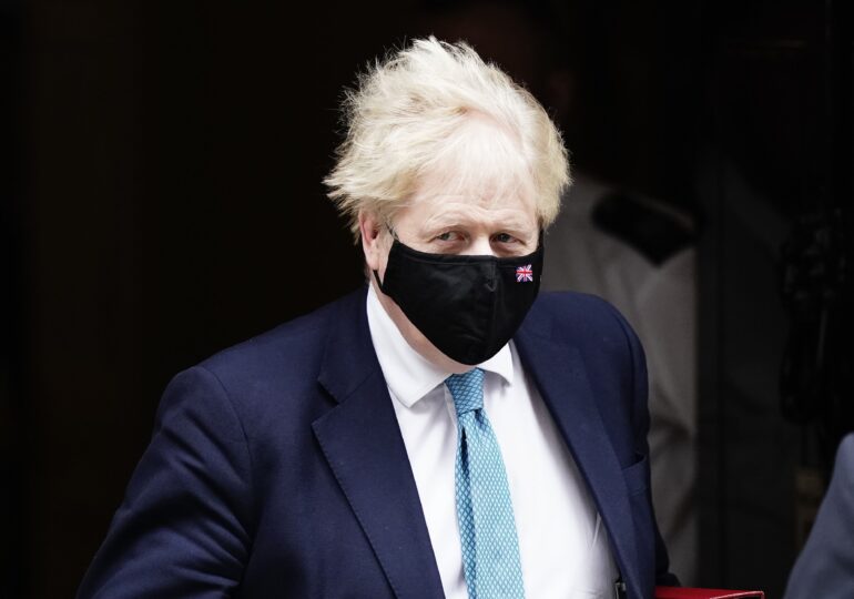 Boris Johnson anunţă sfârşitul restricţiilor anti Covid în Marea Britanie