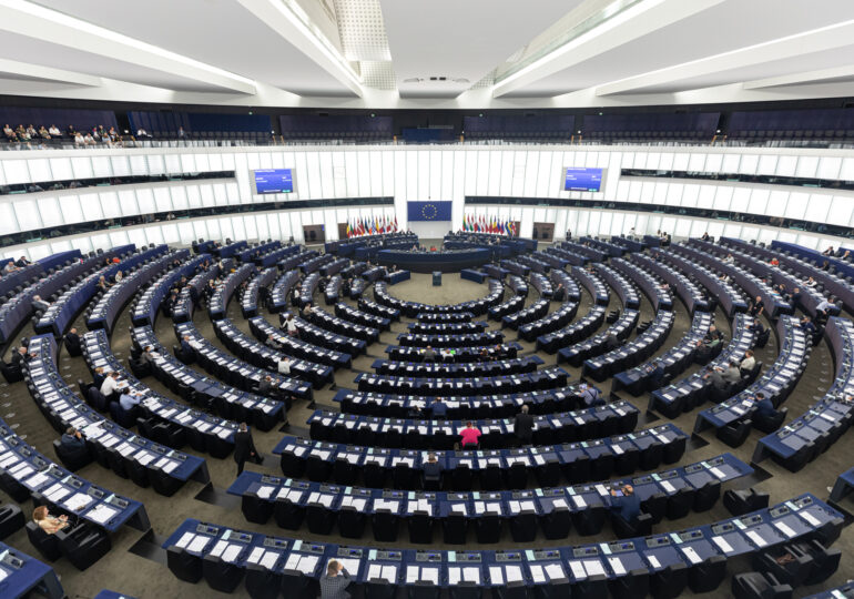 Vot covârșitor în PE pentru Ucraina și Moldova, înaintea summitului de la Bruxelles