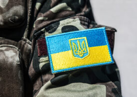Imaginile victoriei în Ucraina: Steagul rusesc e mototolit pe jos (Foto)