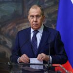 Lavrov ironizează Occidentul: Ne tot amenință cu mama tuturor sancțiunilor. Ne-am obișnuit