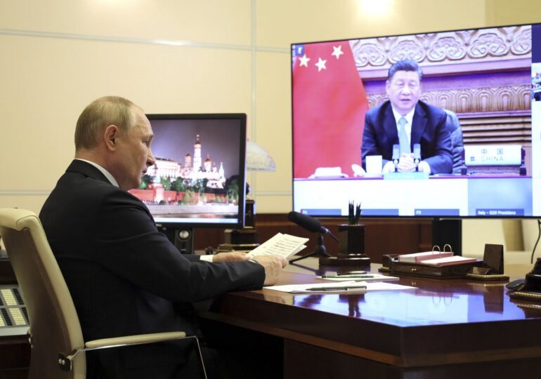 Putin a vorbit cu Xi Jinping. China zice că respectă suveranitatea țărilor, dar numește războiul din Ucraina „criză”