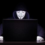 Anonymous a declarat război Rusiei şi iată rezultatele: Sunt ca un Robin Hood