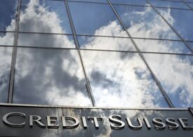 Negocieri contracronometru în Elveția: UBS ar putea prelua Credit Suisse pentru numai 1 mld de dolari