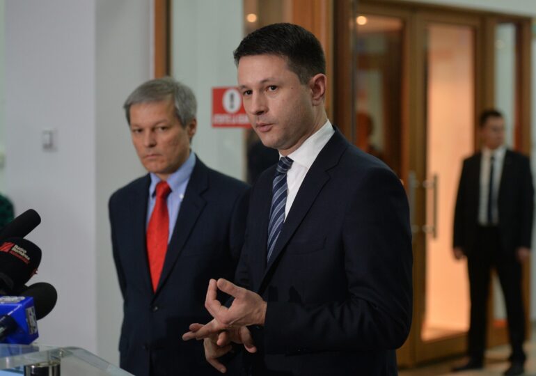 Fost ministru în Guvernul Cioloş, condamnat la plata unei amenzi penale pentru fals în declaraţii şi înscrisuri