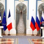 Putin a vorbit aproape două ore cu Macron, sâmbătă după-amiază. Urmează Biden