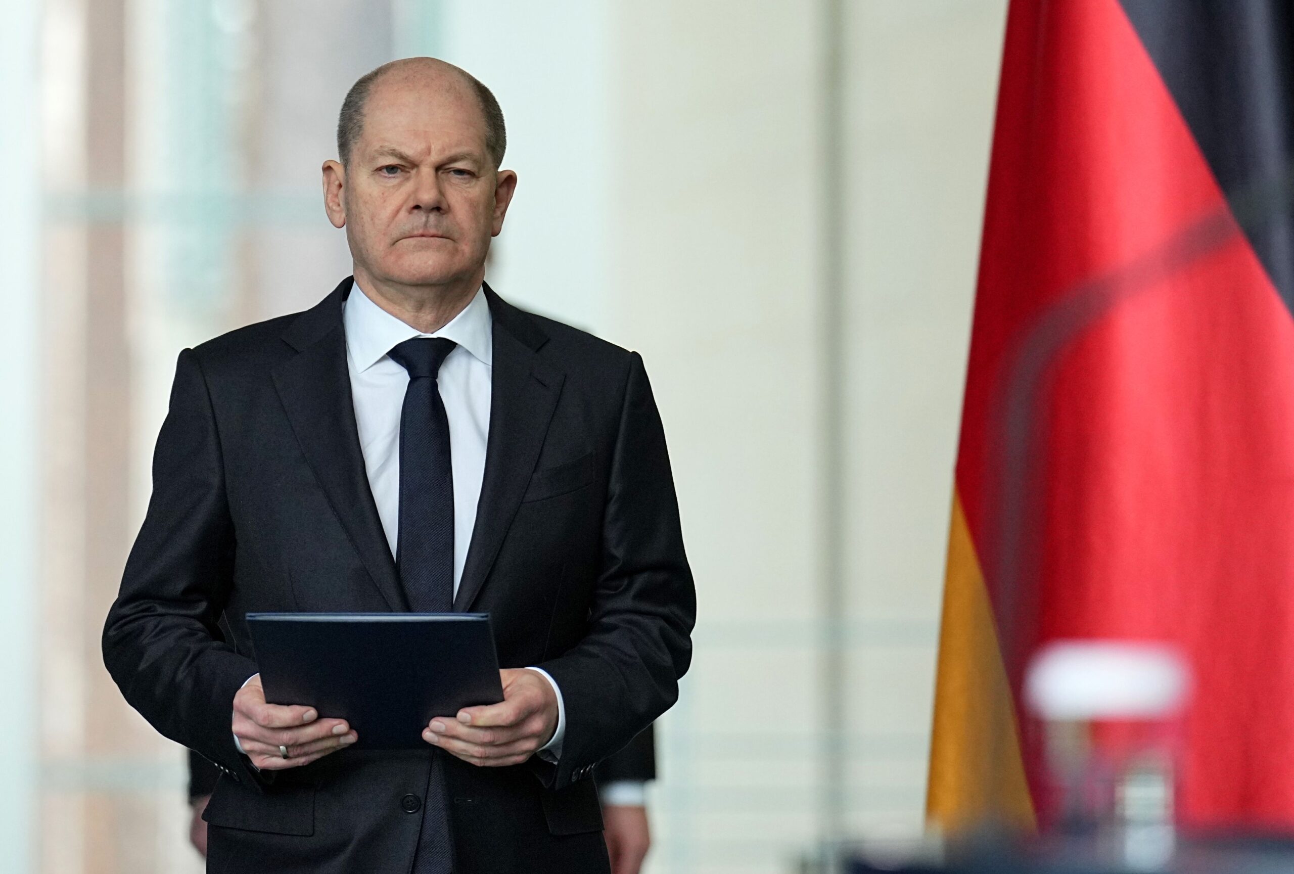 Scholz se duce la locul atentatului care zguduie Germania