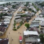 Ecuadorul se confruntă cu cele mai grave inundaţii din ultimii 20 de ani (Foto&Video)