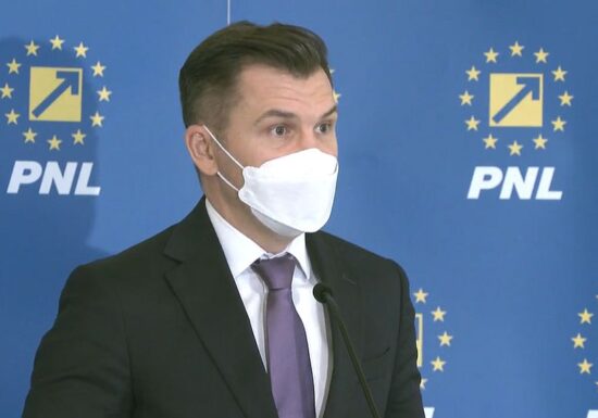PNL: Procentul de 9,4% din PIB pentru pensii e suficient şi pentru creşteri. PNRR nu poate fi modificat până în 2023