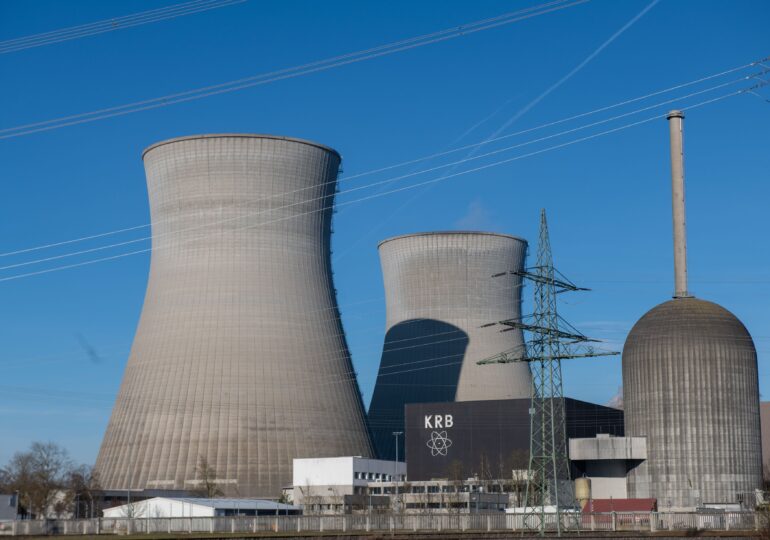 Germania spune adio energiei nucleare, de luna viitoare