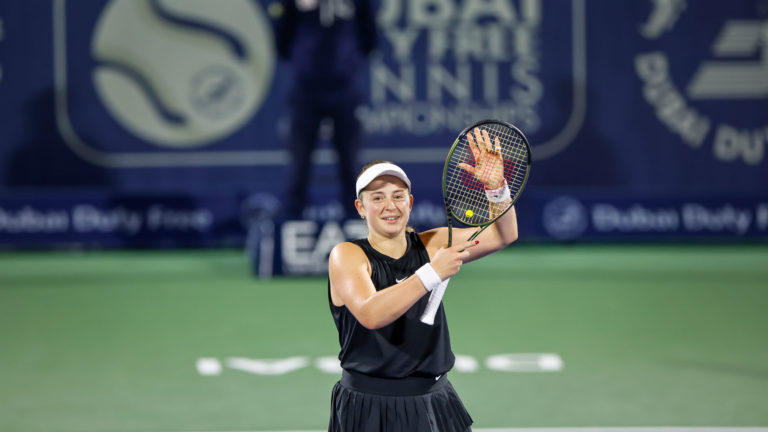Jelena Ostapenko a câștigat cu ușurință finala turneului de la Dubai