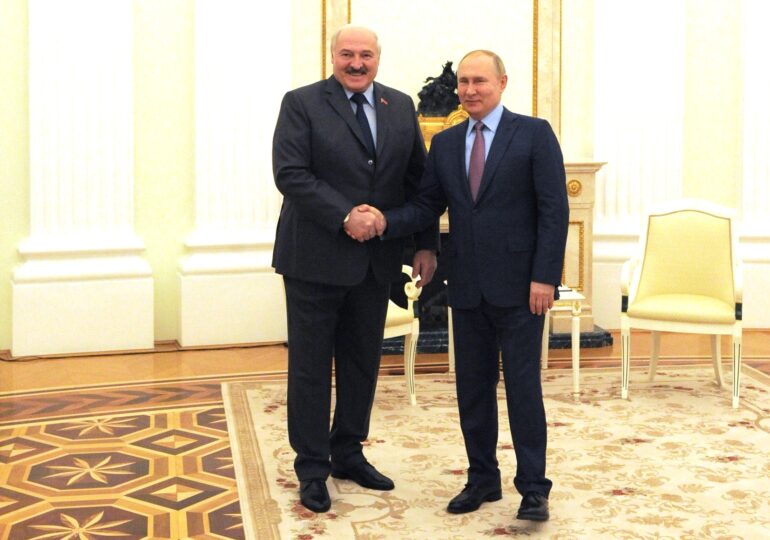 Putin: Prietenii noştri din Belarus sunt interesaţi să fie prezenţi în Marea Baltică. Eu îi susţin