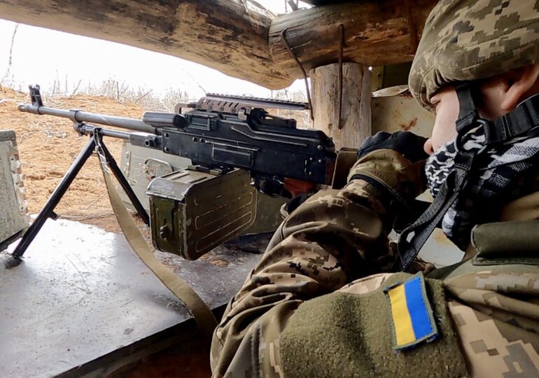 Armata Ucrainei spune că a făcut 800 de victime printre ruşi, a distrus tancuri, avioane şi elicoptere
