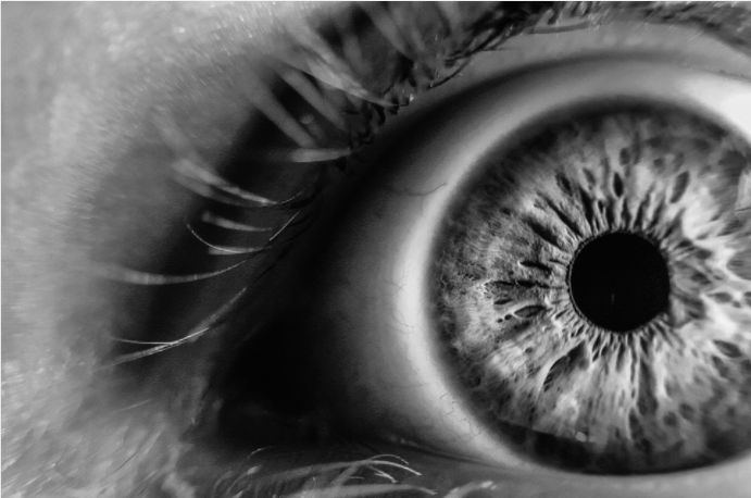 Un test de ochi ar putea să ne arate dacă vom suferi de Alzheimer