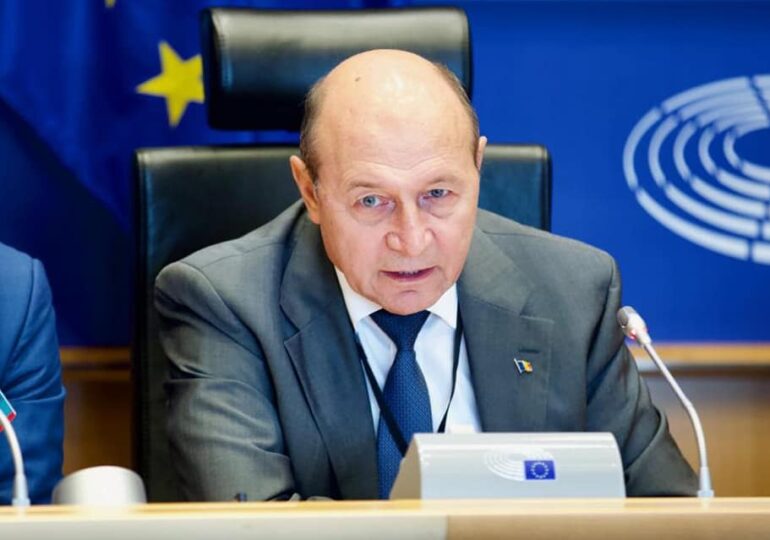 Înalta Curte confirmă: Băsescu a colaborat cu Securitatea. Decizia e definitivă, iar fostul preşedinte va merge la CEDO