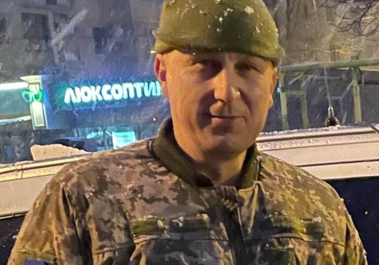 Un general ucrainean vânat de ruși e gata să se predea, în schimbul evacuării copiilor blocați în Mariupol