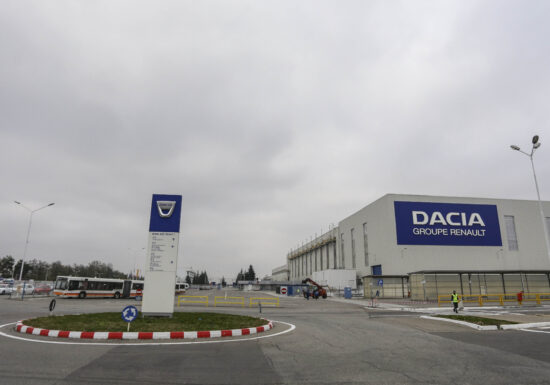 Șeful Dacia: Renault și Ford pot alege alte țări. Cele două meciuri pe care România le-a pierdut