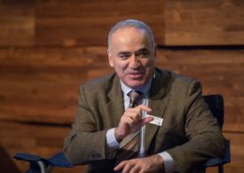 Garry Kasparov, un critic dur al lui Putin,  spune că administraţia SUA e patetică