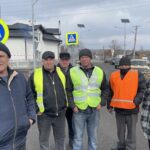 Călătorie în mijlocul luptătorilor voluntari din Ucraina: “Nota zece pentru România!”