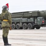 Invazia lui Putin crește cheltuielile militare: Piaţa rachetelor şi a bombelor nucleare va creşte cu 73% până în 2030