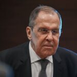Lavrov susține că NATO este „în esenţă implicată în război cu Rusia”