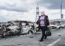 Situație tragică în Mariupol: Oamenii mai au mâncare doar pentru 2 zile, cadavrele zac pe străzi, pentru că cimitirele au fost distruse