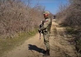 Jaf la Constanța: Militarul se ruga când a fost deposedat. Arma e căutată de scafandri în apele Canalului