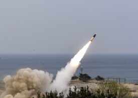 Coreea de Sud a testat cu succes prima rachetă spaţială cu combustibil solid
