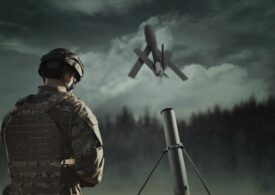 SUA trimit în Ucraina 100 de drone kamikaze