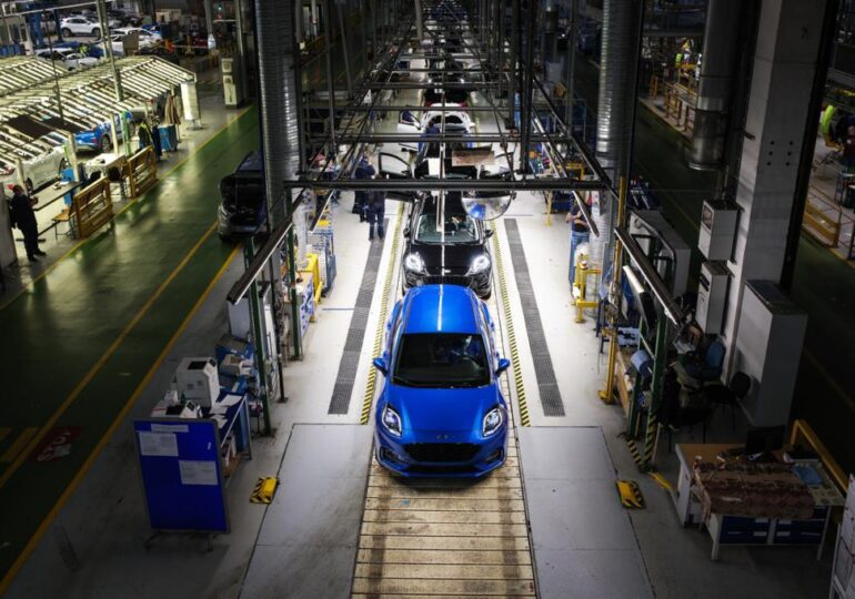 Ford transferă fabrica din România către Ford Otosan, cel mai mare producător din Europa. La Craiova se vor construi trei vehicule electrice
