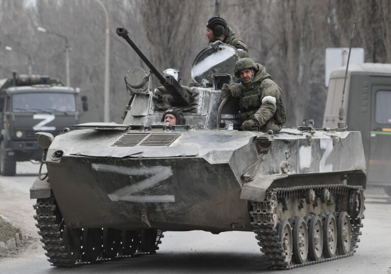 Estimări NATO: Până la 15.000 de militari ruși au murit în Ucraina