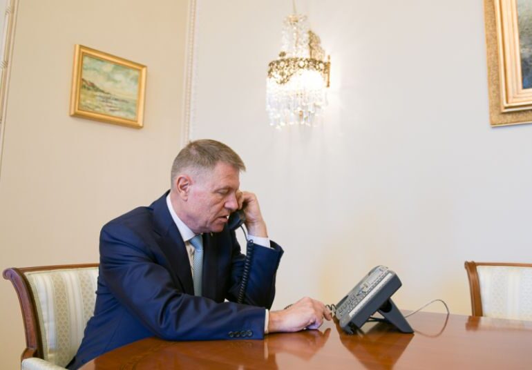 Iohannis a vorbit la telefon cu Zelenski
