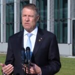 Iohannis e bucuros că NATO a aprobat grupul de luptă: Spun cu mâna pe inimă că România nu e în pericol (Video)