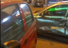 A făcut drift-uri în centrul Ploieștiului și a pierdut controlul mașinii. Ce pagube a provocat un șofer inconștient (Video)