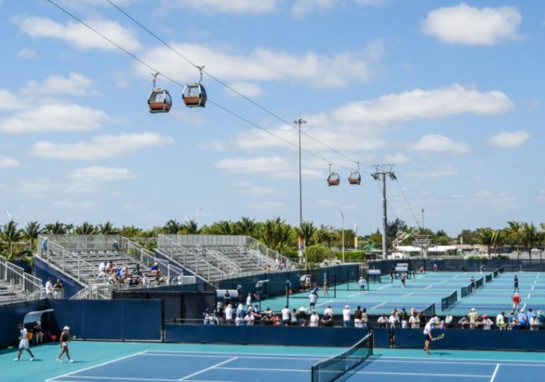 Simona Halep și Irina Begu joacă astăzi la Miami Open