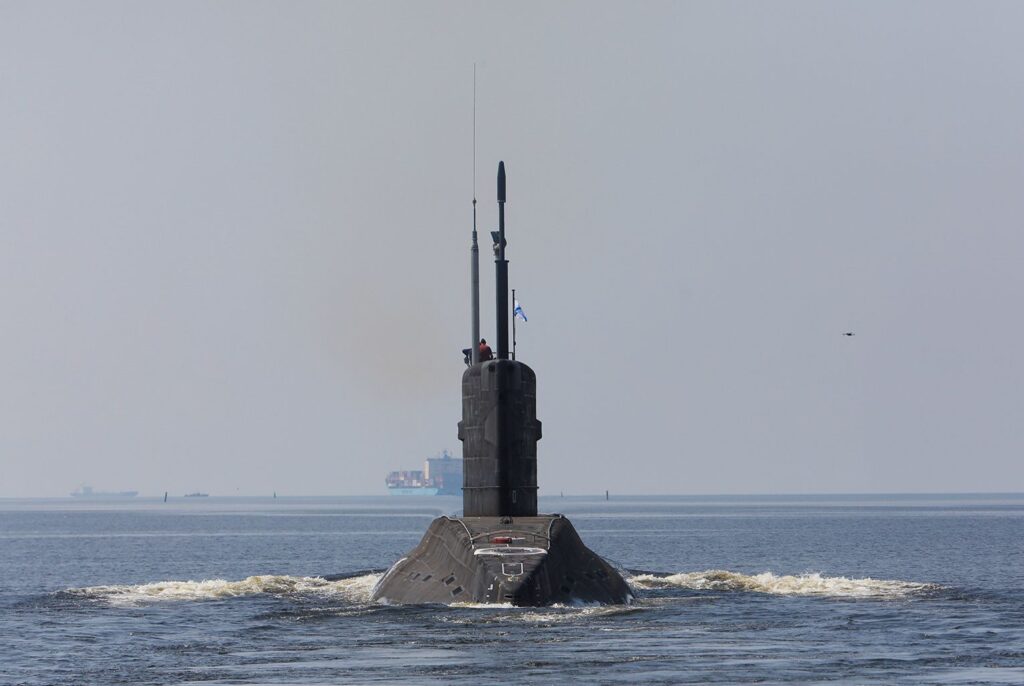 Marina Suediei se confruntă aproape săptămânal cu submarine rusești