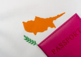 Rușii care și-au luat pașapoarte de aur din Cipru încep să rămână fără ele