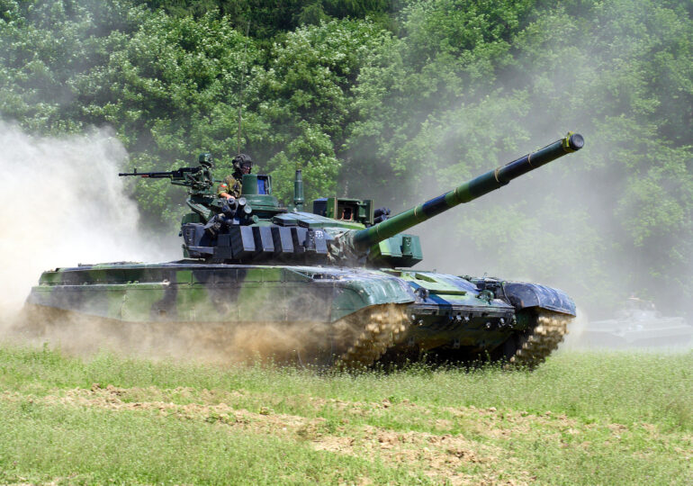 Ucraina ar urma să primească și tancuri din străinătate, în câteva zile, cu ajutorul SUA