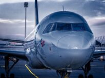 România 2026: Un avion de pasageri a rămas blocat sub un pod, pe DN1 (Video)