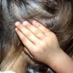 Zeci de mii de copii ucraineni au probleme psihice grave. Reportaj video de la Deutsche Welle