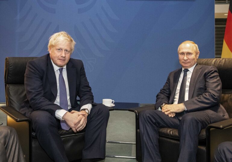 Boris Johnson: Putin a făcut o greşeală catastrofală și acum vrea să-i zdrobească pe ucraineni. Războiul ar putea dura până la sfârșitul lui 2023