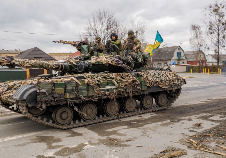Francezii trimit Ucrainei rachete antitanc și tunuri